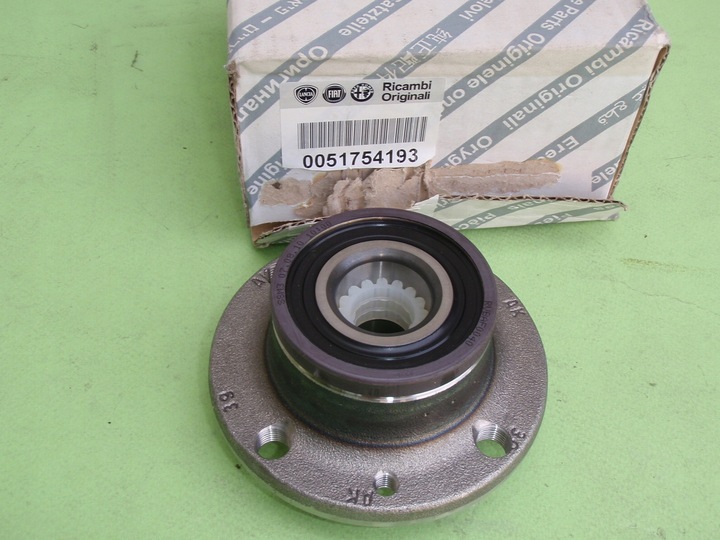 фото №11, Ступиця задня з підшипник fiat 500 linea bravo alfa 145 mito delta ypsilon