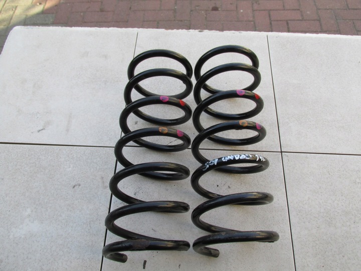 фото №1, Пружина підвішування зад grand c-max mk2 2012 рік