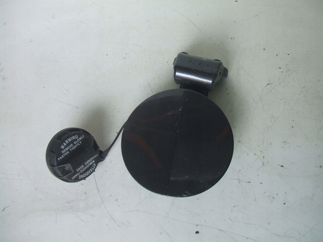 фото №1, Kia venga 2009- крышка заливка топлива