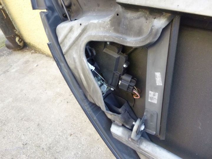 фото №7, Smart fortwo ii 2 451 07- дверь правые