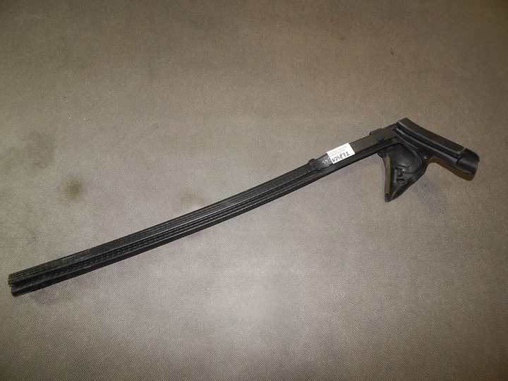 фото №1, Audi rs5 8t прокладка скла ліва 8f0839479