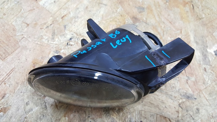 фото №1, Галоген левый vw passat b6 3c0 лампа противотуманная