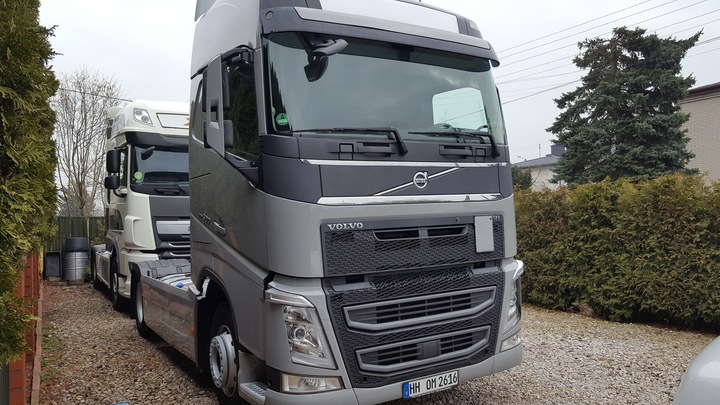 фото №14, Volvo fh4 надбудови міжосьові спойлери спойлери спойлер спойлер вітровики