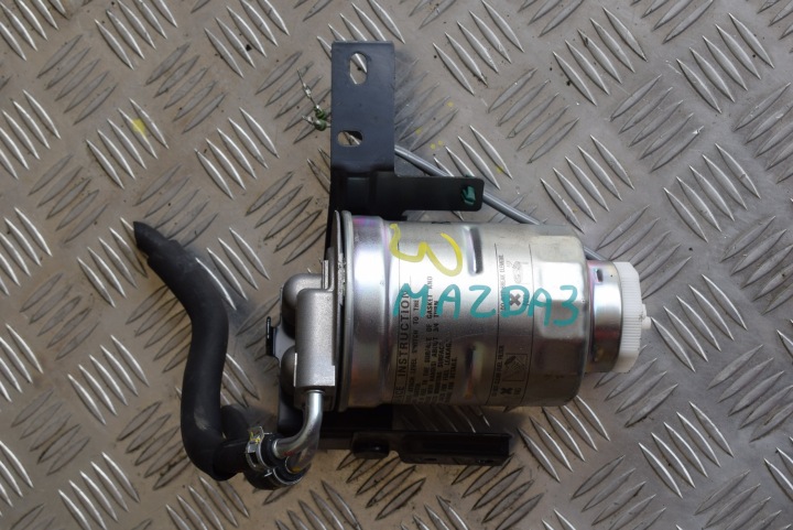 cover of a filter, of the fuel MAZDA 3 BM 2015
