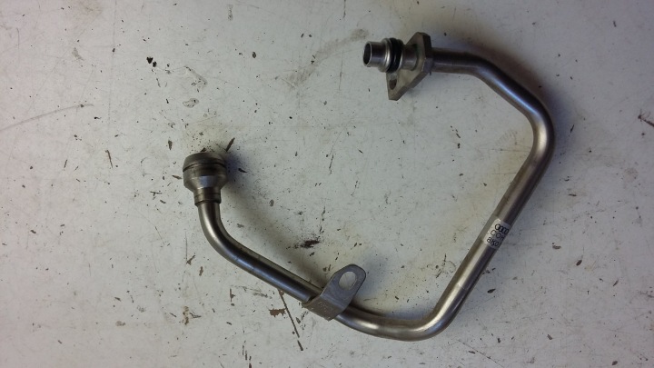 oil line AUDI RS5 4.2 FSI 8K0317818CQ OE EU