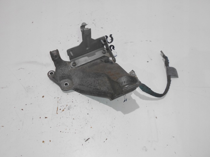BMW 1 E87 118D STAFFA SUPPORTO MOTORE STAFFA FISSAGGIO 22116760309