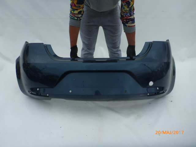 SEAT LEON II 2 05-09 nárazník zadok zadný PDC