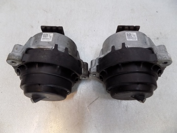 BMW G01 G02 XD Supporti motore usato sinistra 2680483