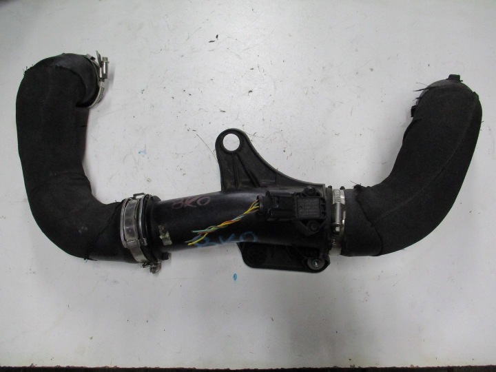 hose pipe Audi A4 8k0 8K0145673