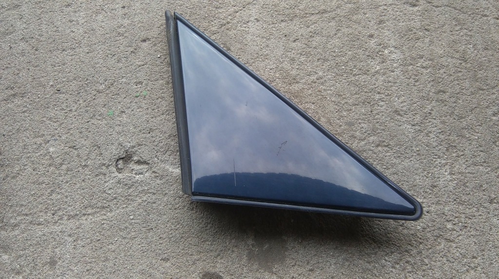 Купити Mitsubishi space runner 99-02 заглушка накладка крило