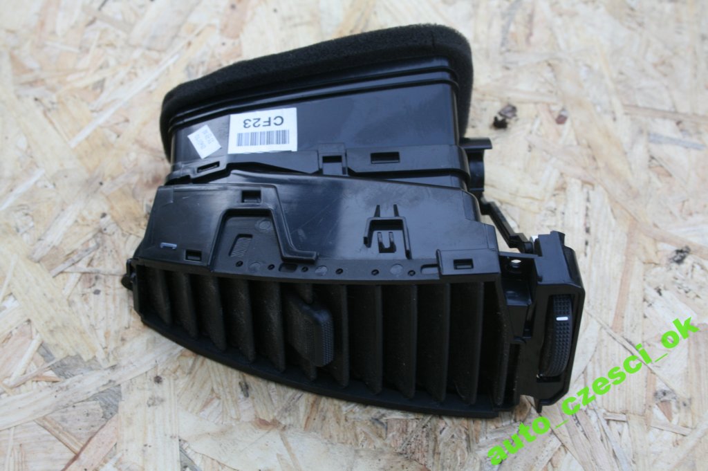 фото №1, Решётки обдув левая правая kia rio iv 2012