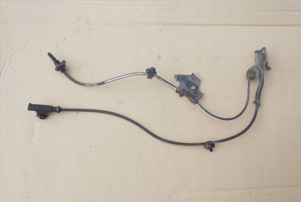 фото №1, Auris verso corolla avensis датчик abs колеса перед