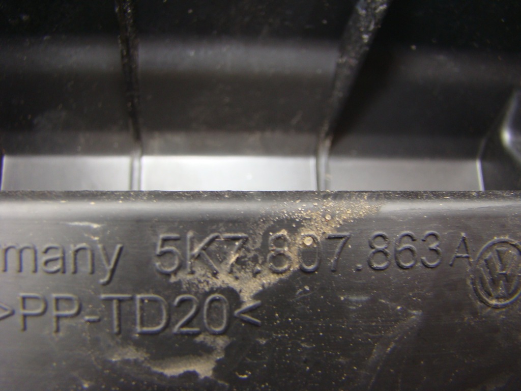 Vw golf 6 vi кабриолет  5k7 10-15r .бампер задний a808 в Украине