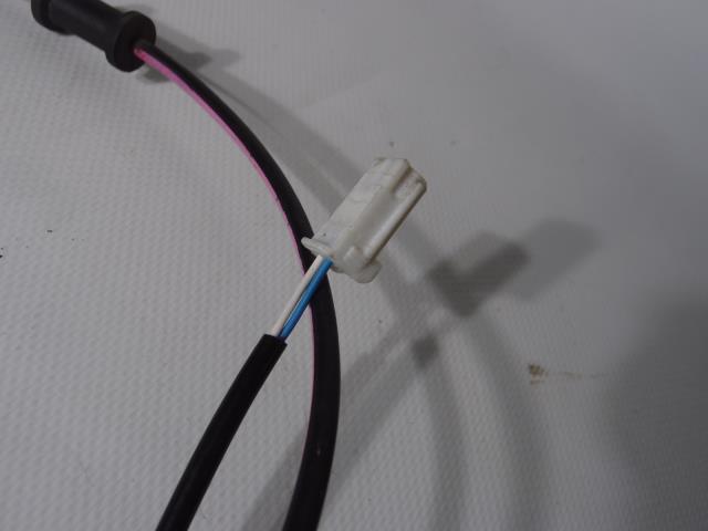 Датчик abs левый/правый задняя mazda 3 3 2014r Оригинал