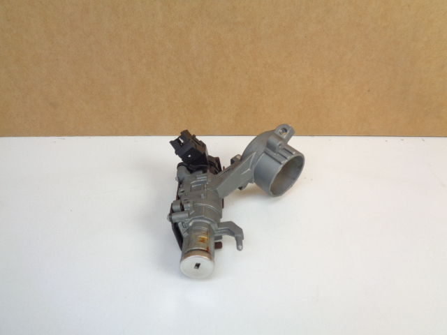 фото №1, Opel mokka замок зажигания 13383062