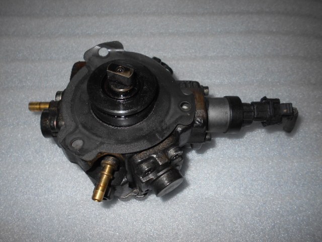 фото №1, Ford mondeo mk4 насос впрыскная 2.2 tdci