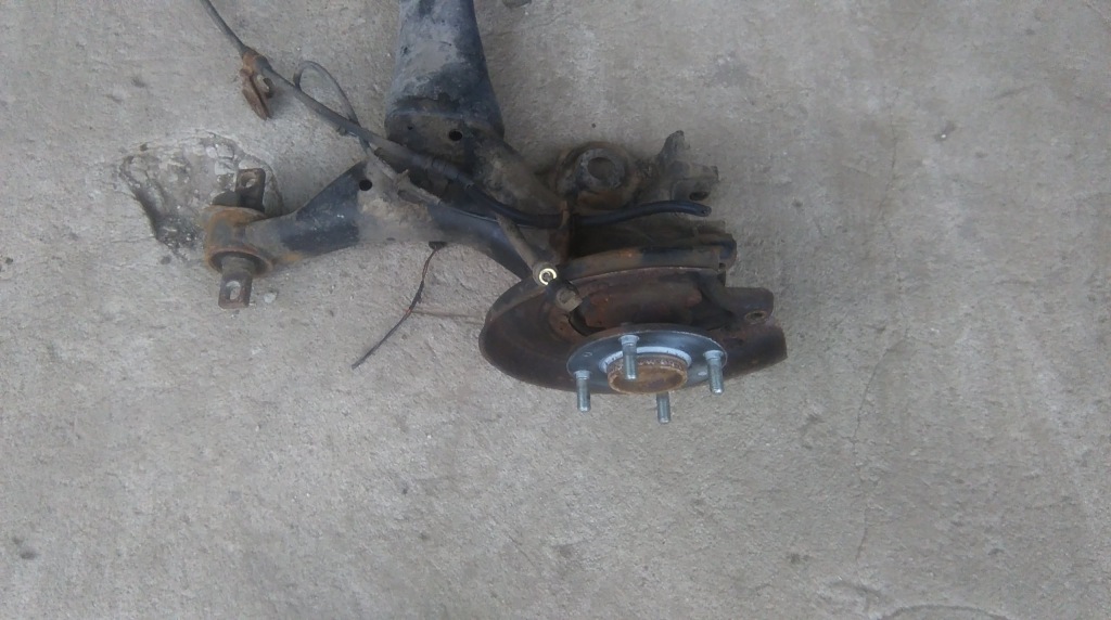 Mitsubishi colt 04-12 задняя ось в Украине