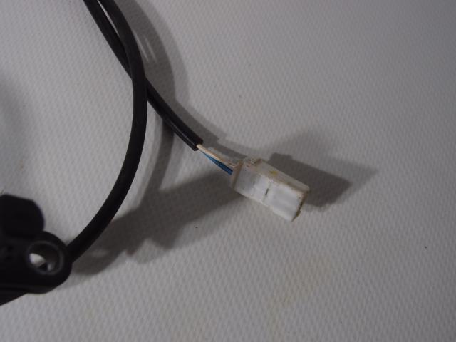 Датчик abs левый/правый задняя mazda 3 3 2014r Оригинал