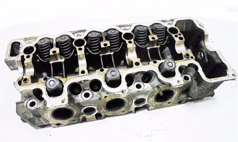 Купити Головка двигуна mercedes w163 ml 320 3,2 v6