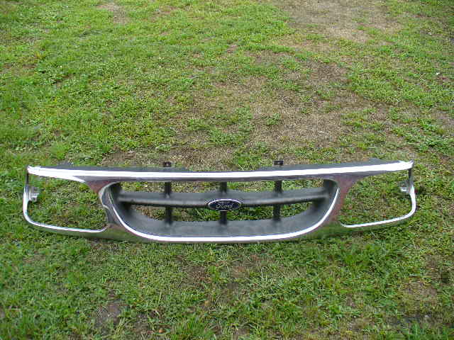 фото №1, Ford explorer 95- решітка радіатора решітка радіатора хром перед