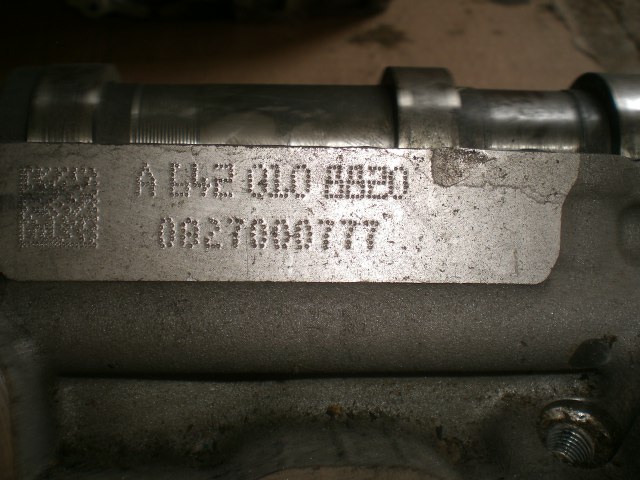 Головка валы mercedes 3,2cdi r6420163601 Киев