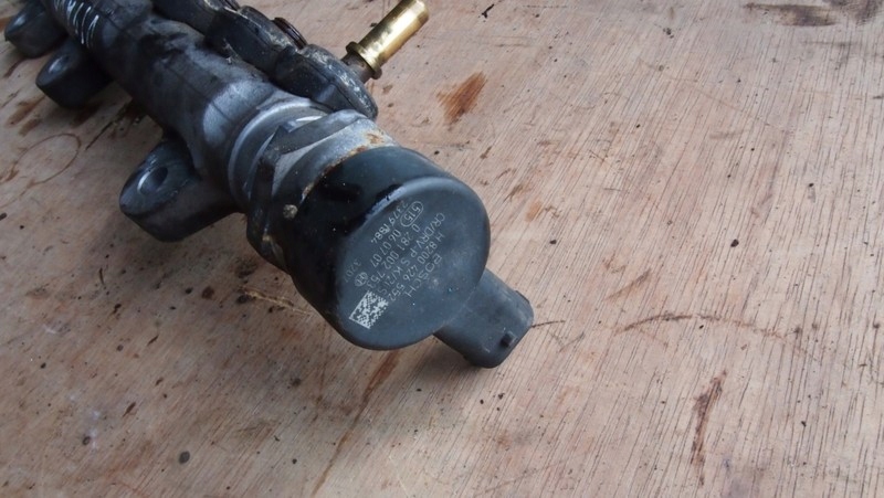 Датчик клапан топлива trafic 2.0 dci m9r 0281002753 Оригинал