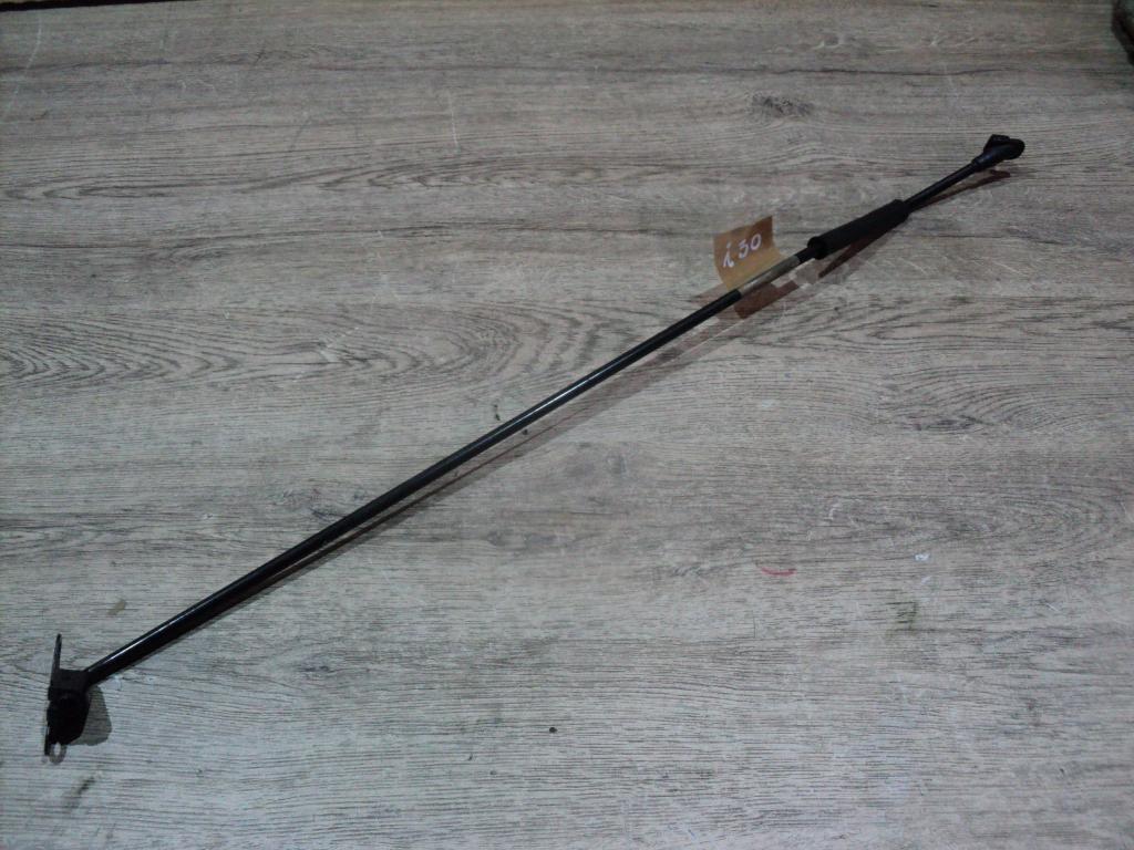 фото №1, Опора стержень кронштейн капот hyundai i30 2014r