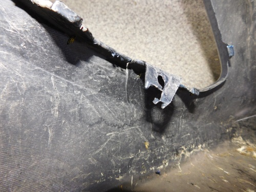 фото №10, Mazda 5 v 10-15 бампер передній перед