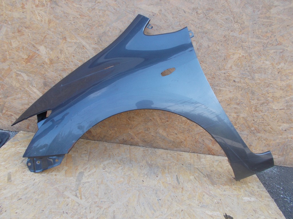 фото №1, Крила лівий передній перед toyota auris 2006-2010r