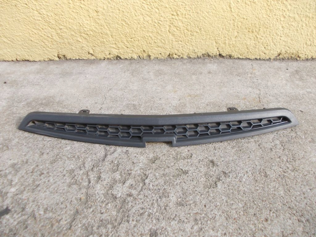 Chevrolet spark решётка радиатора решётка Доставка