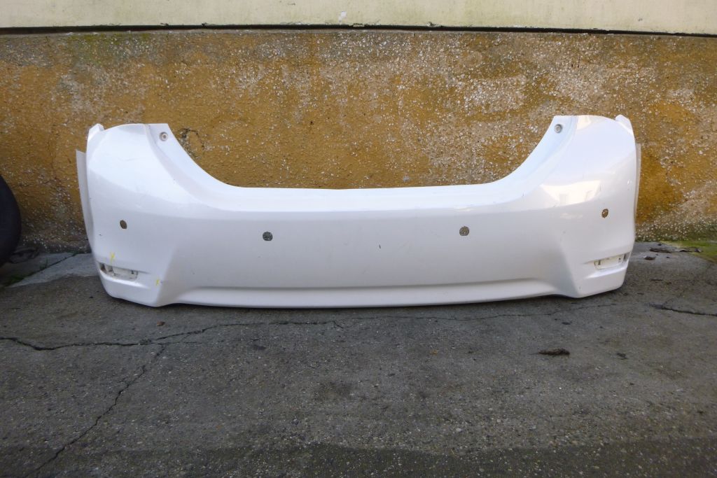 фото №14, Toyota corolla e16 sedan 13- бампер задний