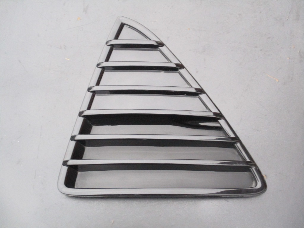 Купити Ford focus mk3 11- решітка ліва бампера перед