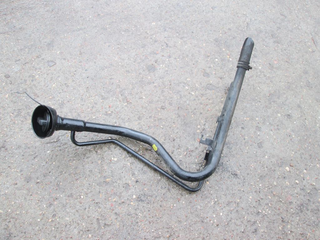 фото №1, Nissan qashqai j11 1.5 1,6 dci заливная горловина топлива 2015