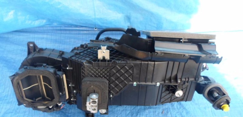 фото №1, Vw touareg fl обігрівач комплектна 7p1820005c