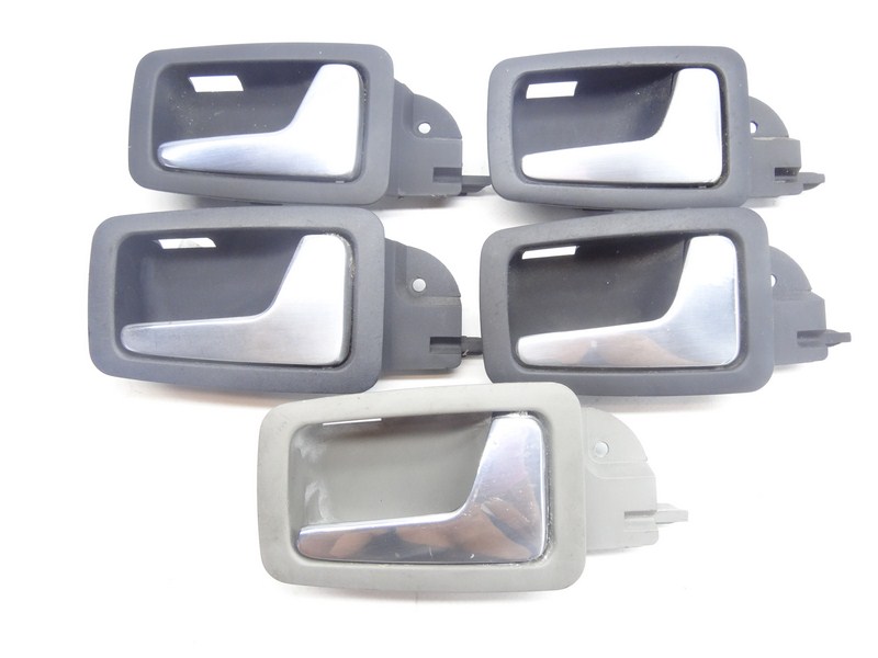 фото №1, Audi a8 d2 99-03 ручка wew правий перед 4d0837020f