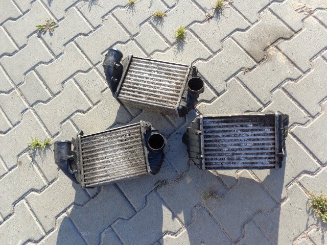 Купити Audi a6 c5 2.5 tdi радіатор інтеркулер 059145805