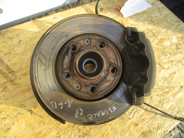 Купить Renault fluence 2011 1,6 поворотный кулак передняя правая