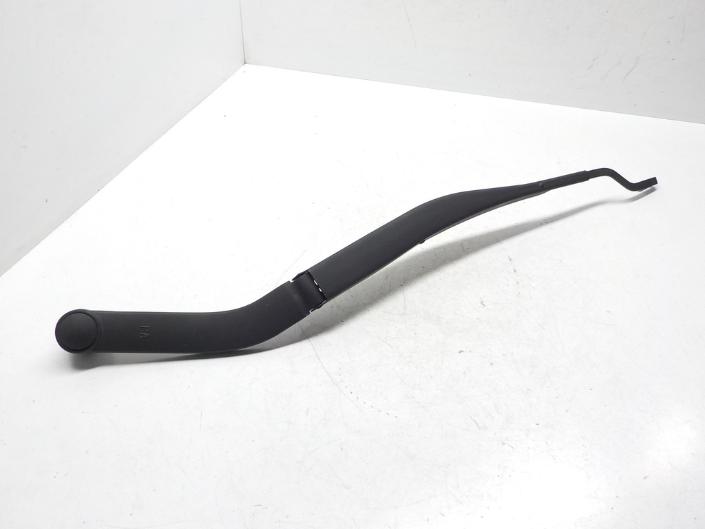 фото №1, Hyundai genesis coupe 08- важіль двірники праве