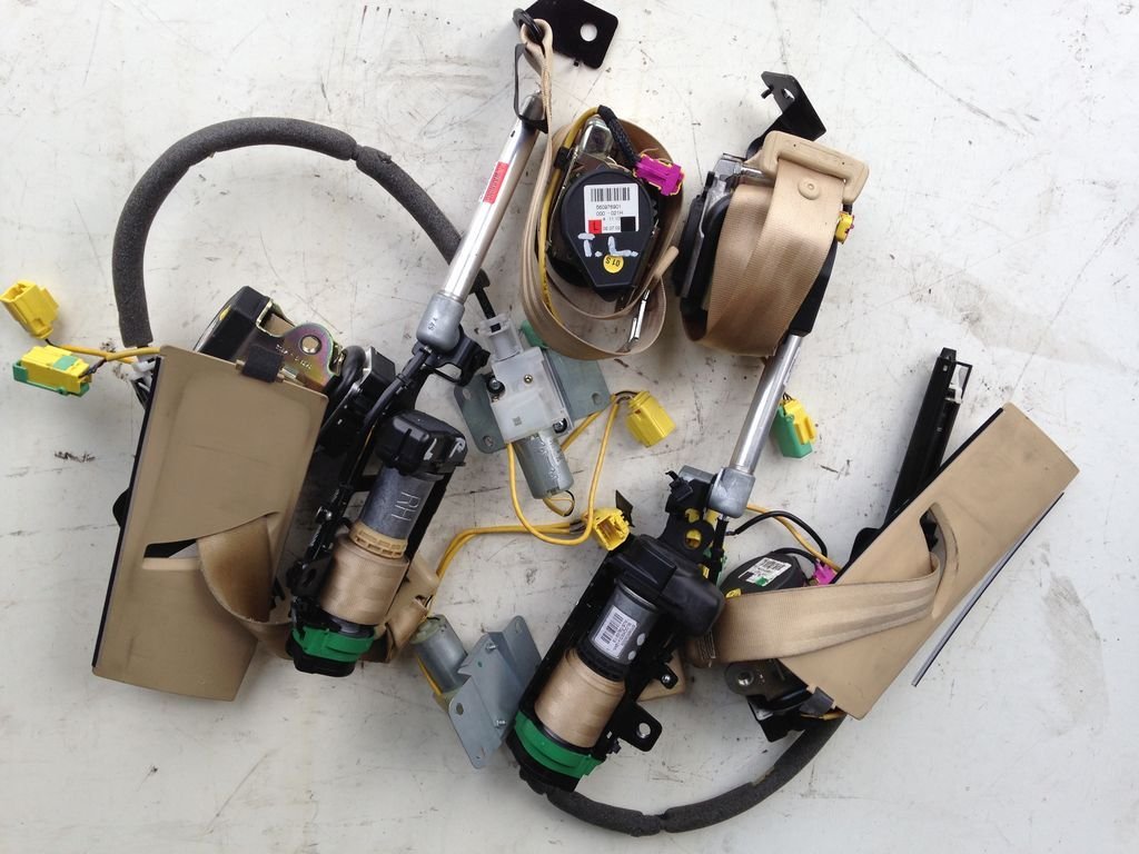 фото №1, Vw phaeton pas ремни с натяжитель правый перед