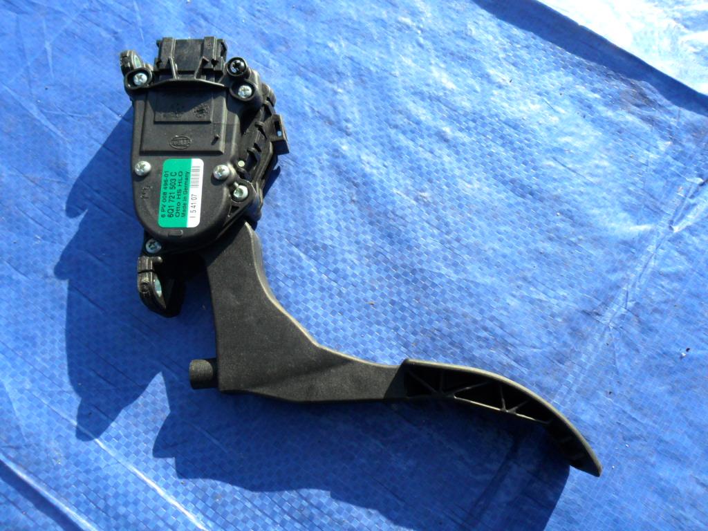 фото №1, Seat ibiza 08-11 r педаль газа 6q1721503c
