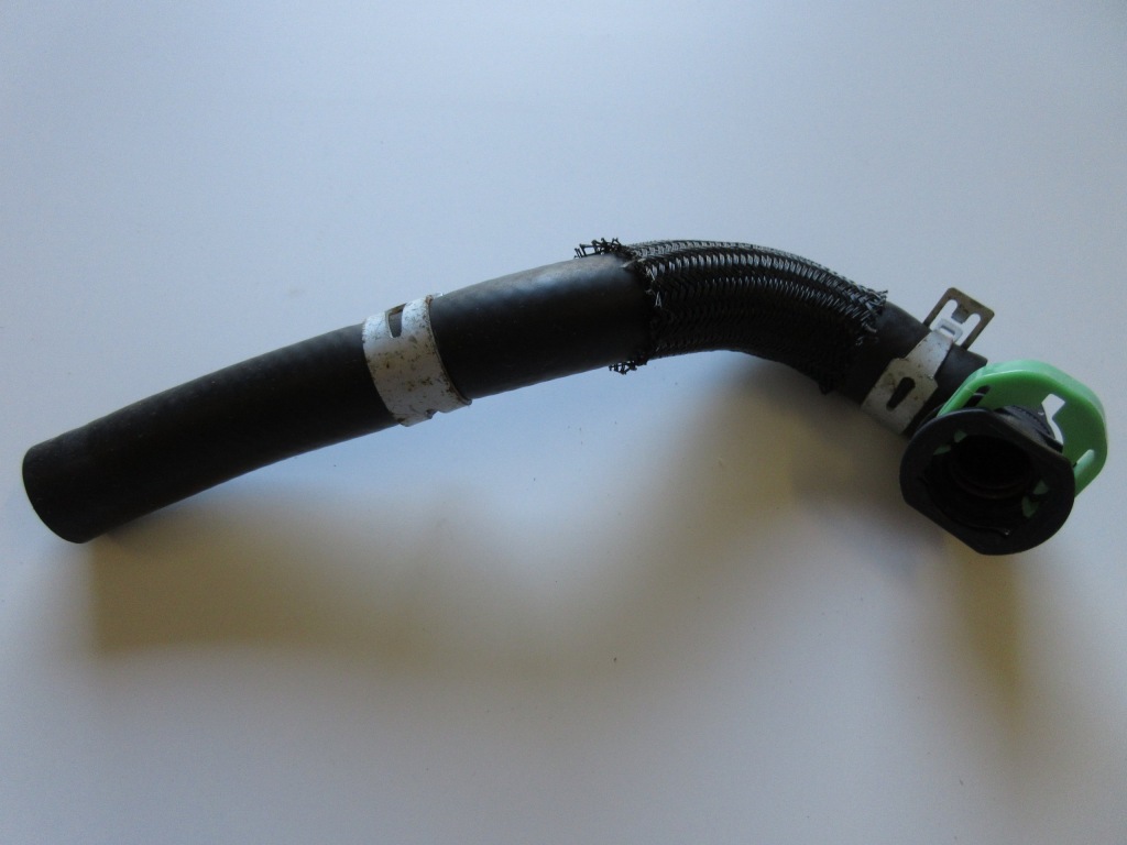 Купить Auris 2 гибрид prius 3 prius plus пабтрубок  воды