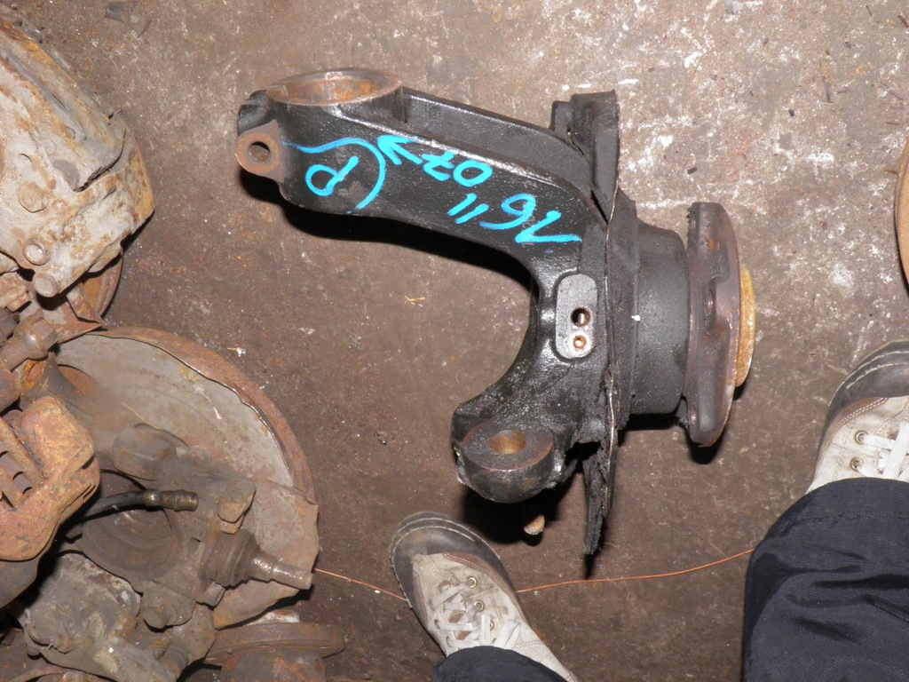 фото №1, Jumper 06- 2014 поворотный кулак правая ступица 16''