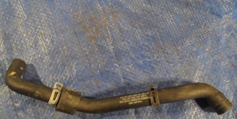 фото №1, Vw golf vii шланг труба водяная 5q0122064 af