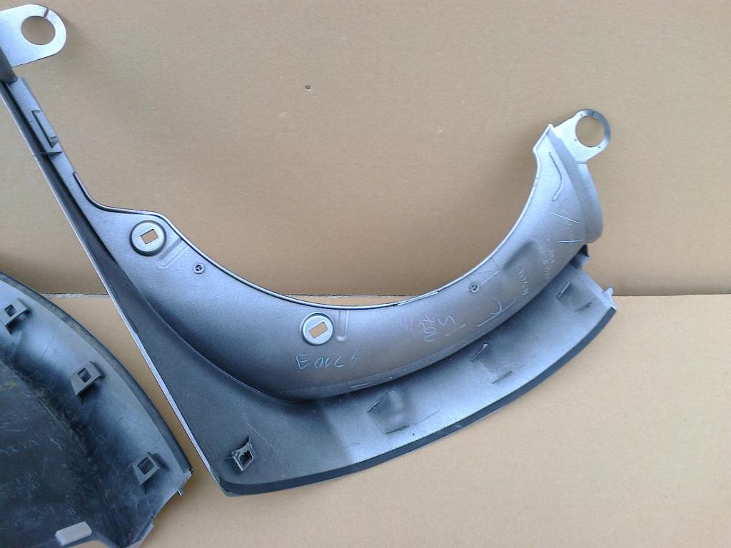 фото №4, Toyota rav4 06- молдинг накладка кришка багажника задня