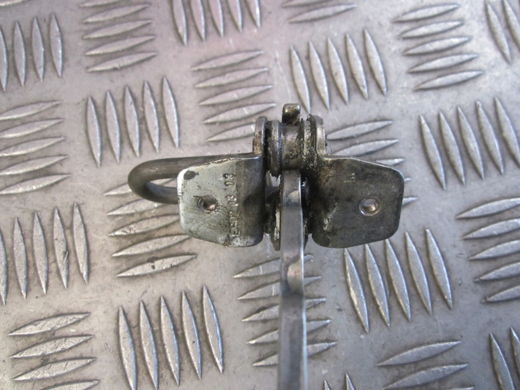 Ограничитель дверь левый дверь meriva a 02-05r 1.6 b Киев