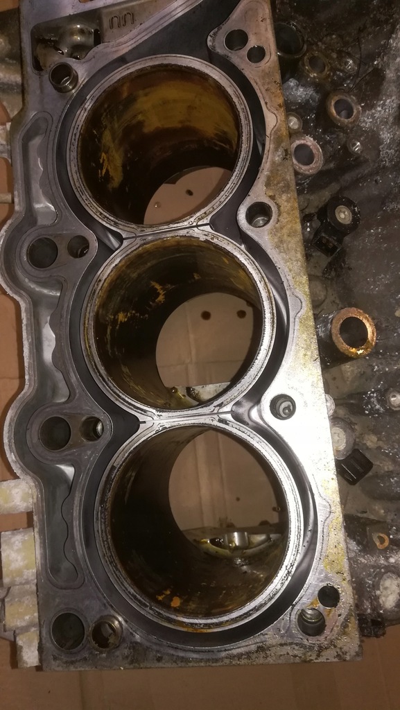 фото №6, Voyager town caravan 11-18r 3.6 v6 блок двигателя