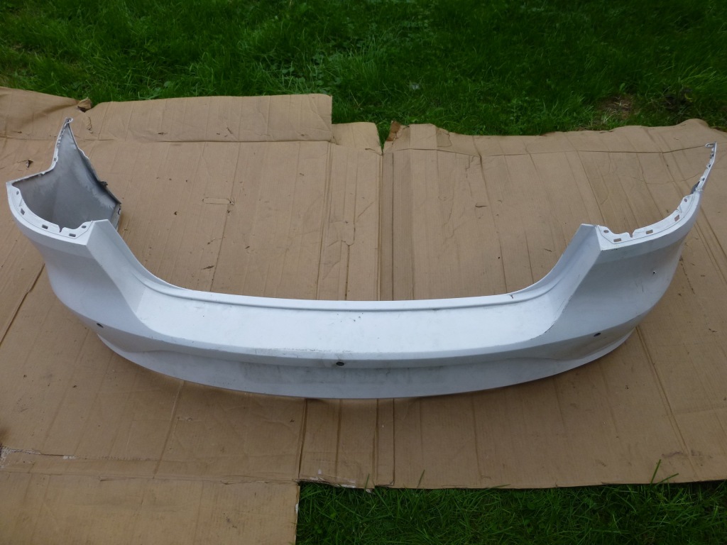 Купити Бампер задній seat toledo iv 4 pdc