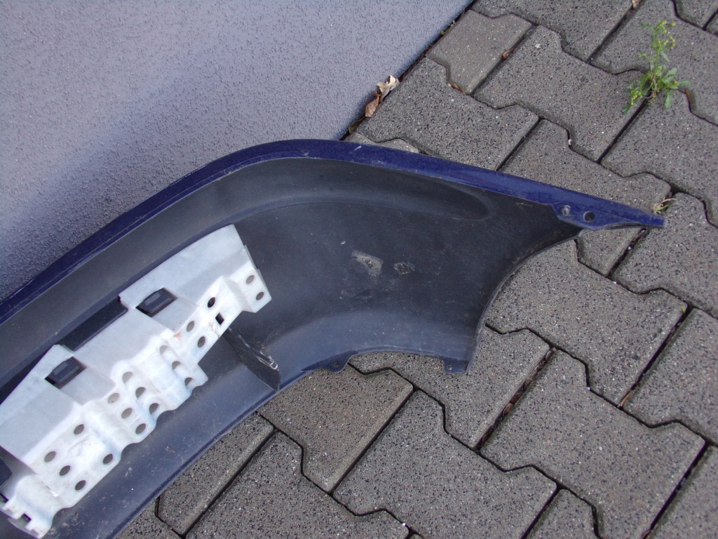 Renault megane 1 hb 96 - 99 бампер задняя задний с Разборки