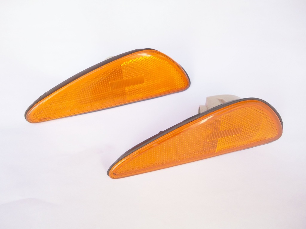 фото №1, Nissan maxima лампа габаритна габаритний ліхтар оригінал