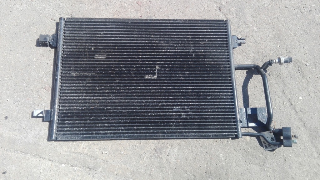 Купити Радіатор кондиціонера audi a4 b5 2.5tdi